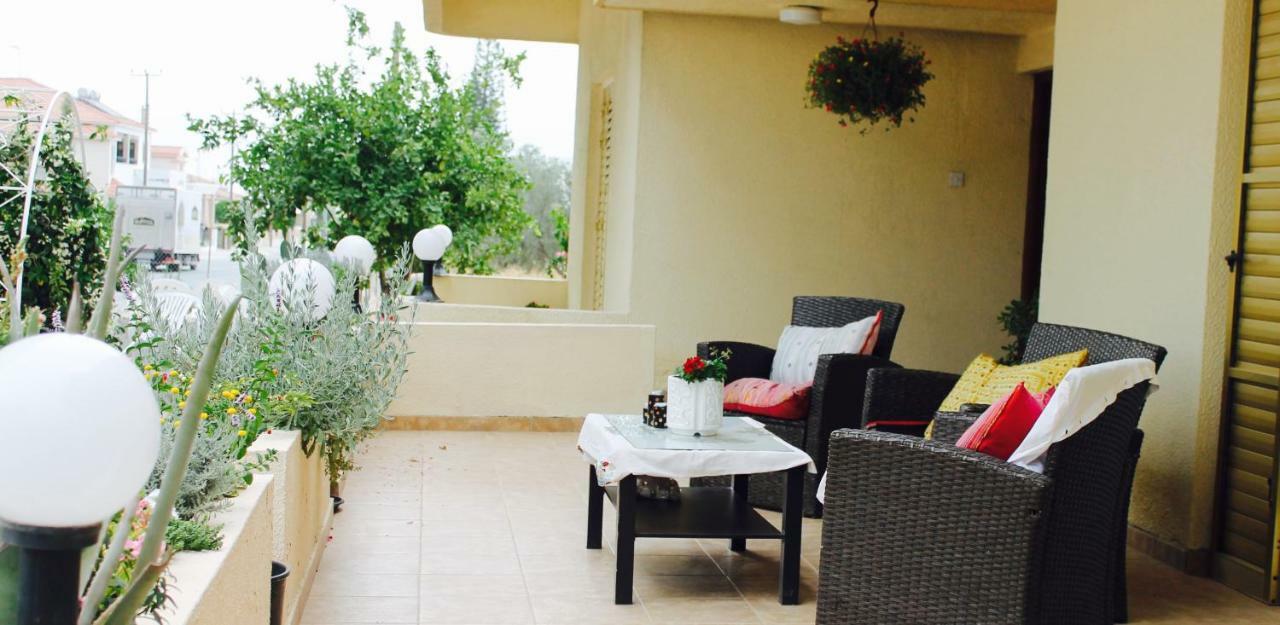 Ithaca Villa Larnaca Exterior photo